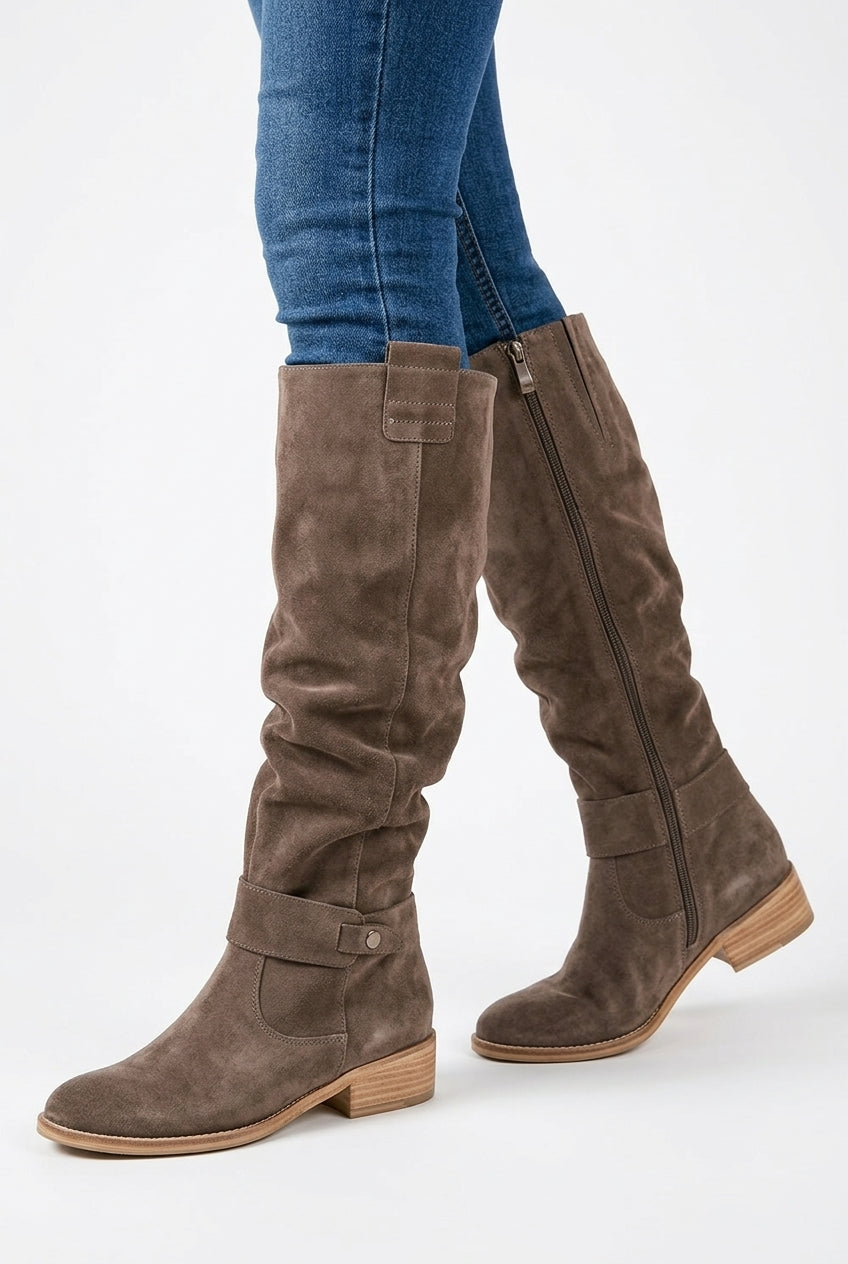 Bottes plates montantes en suédine souple effet slouchy